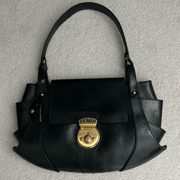 Fendi Handbags - FENDI Y2K Grande Tuc Nero Black Leather Gold Lock Bag